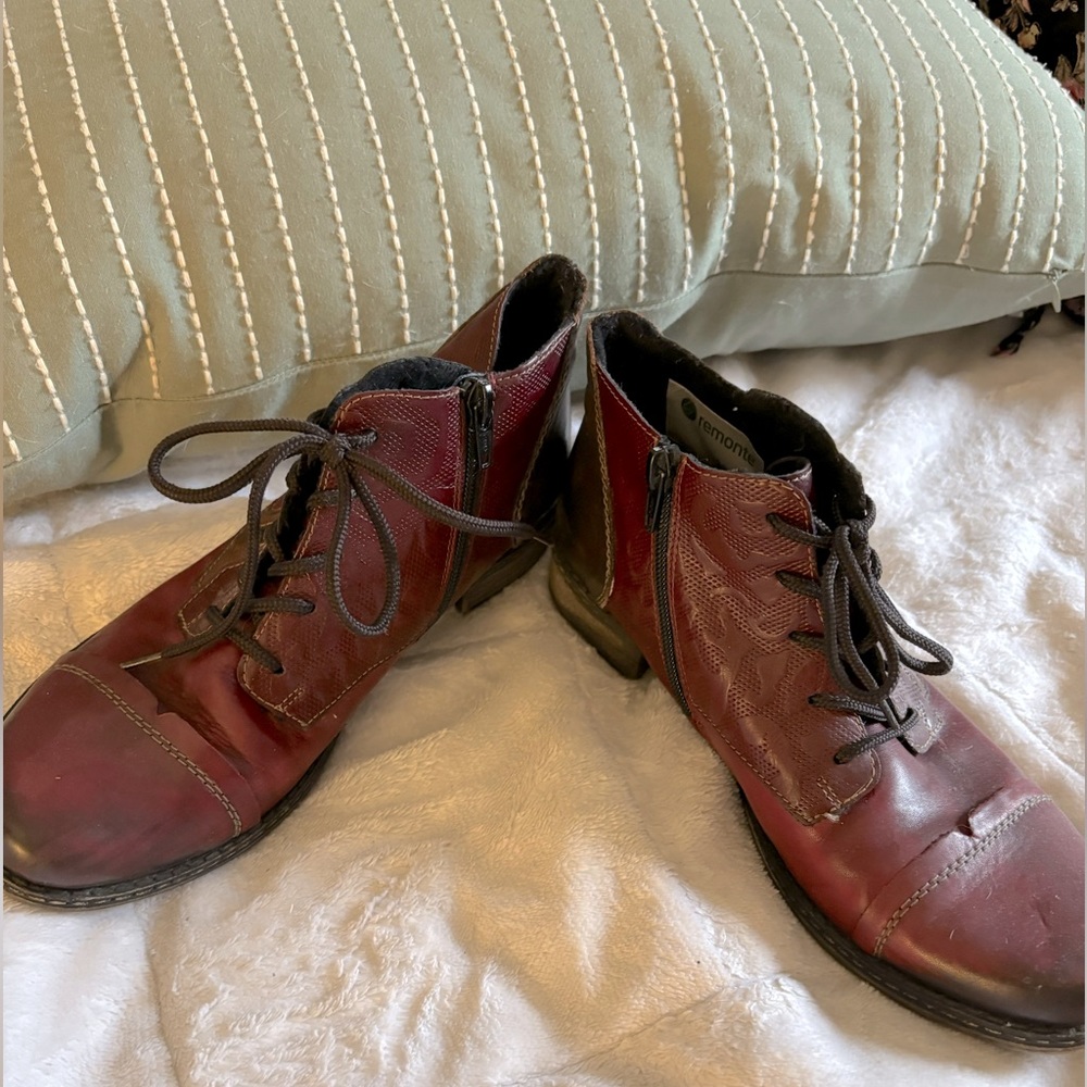 Remonte leather boots size 39eu 9us